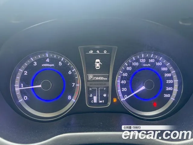 Hyundai Grandeur 2015 thumb 8