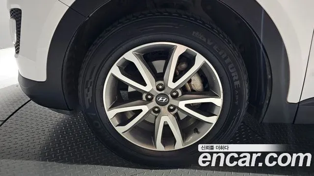 Hyundai Santa Fe 2014 thumb 5