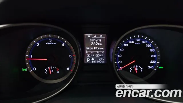 Hyundai Santa Fe 2014 thumb 8