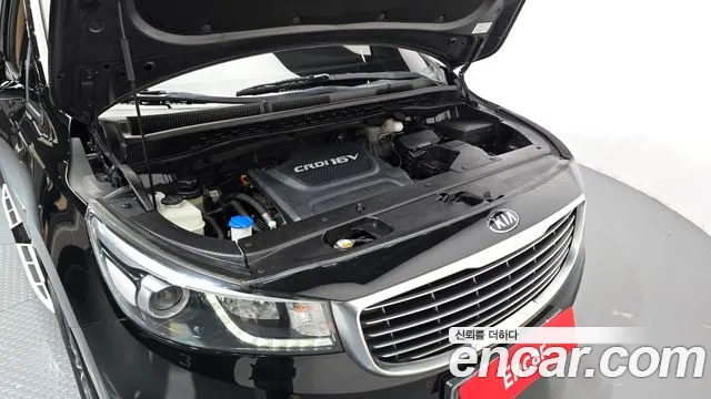 Kia Carnival 2016 thumb 6