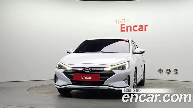 Hyundai Avante 2018 thumb 3