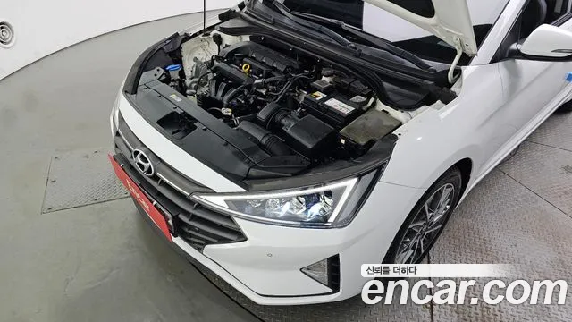 Hyundai Avante 2018 thumb 6