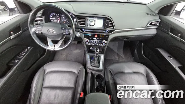 Hyundai Avante 2018 thumb 7