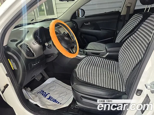 Kia Sportage 2013 thumb 8