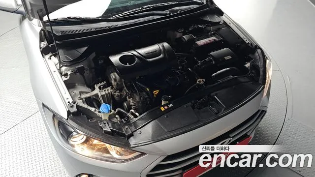 Hyundai Avante 2017 thumb 6