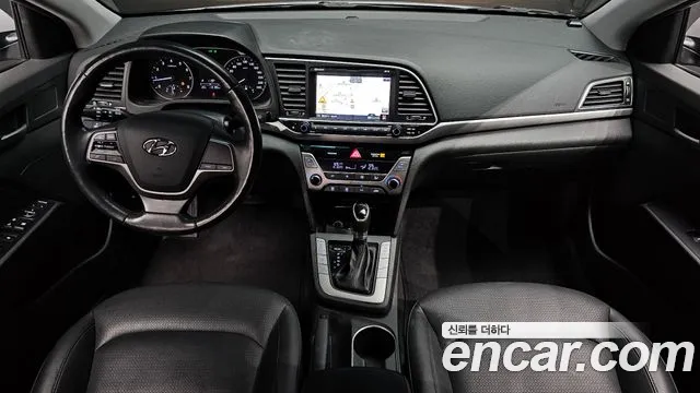 Hyundai Avante 2017 thumb 7