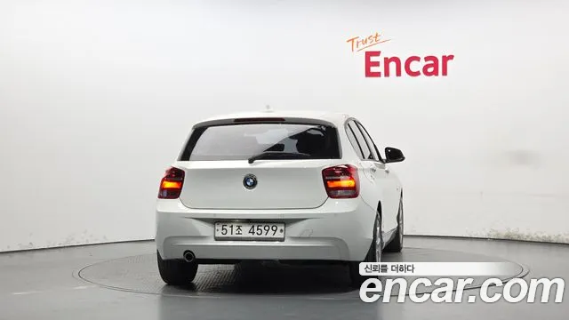BMW 1-Series 2014 thumb 3