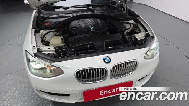 BMW 1-Series 2014 thumb 5