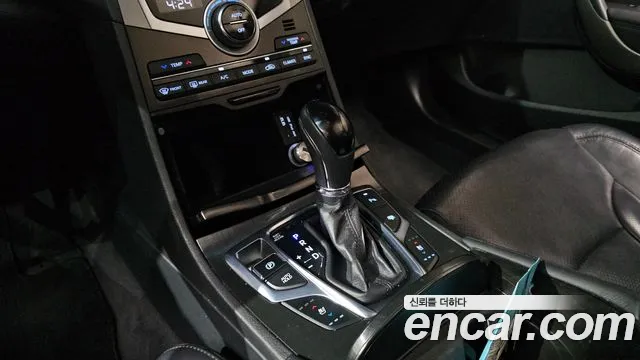 Hyundai Grandeur 2016 thumb 9
