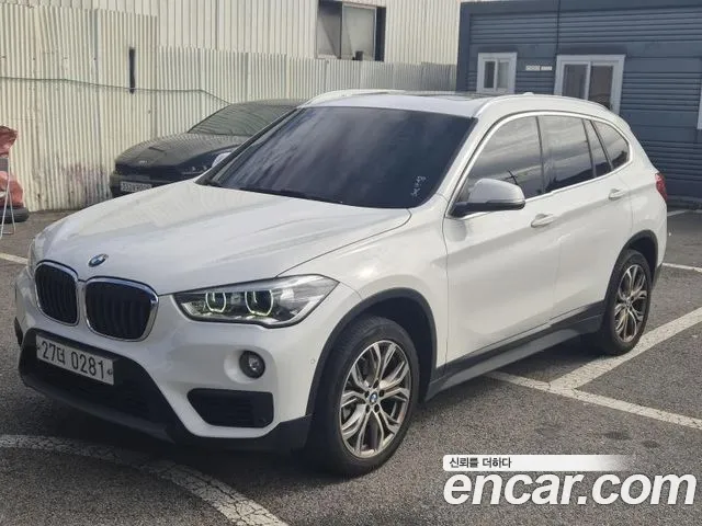 BMW X1 2019 thumb 2