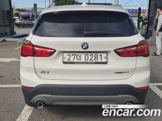 BMW X1 2019 thumb 3