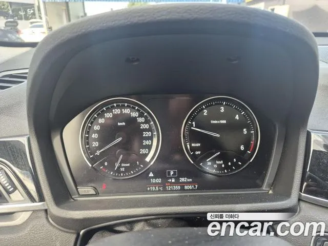BMW X1 2019 thumb 6