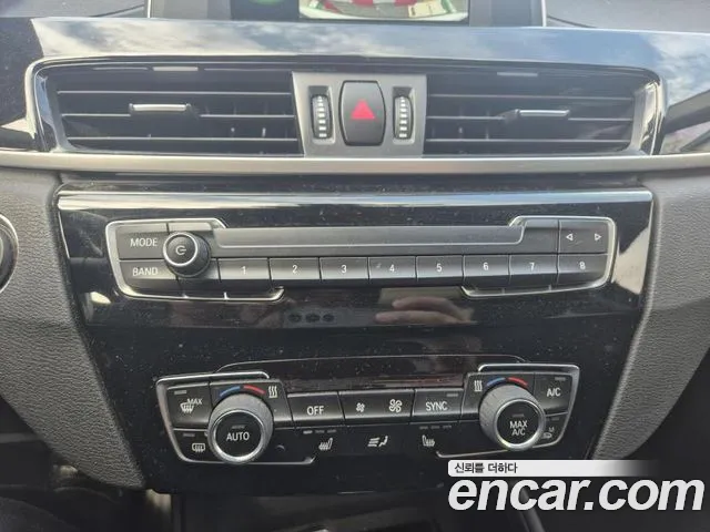BMW X1 2019 thumb 10