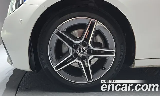 Mercedes-Benz E-Класс 2023 thumb 5
