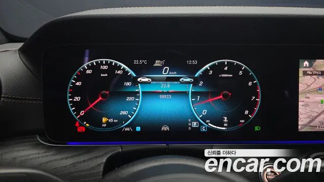 Mercedes-Benz E-Класс 2023 thumb 8