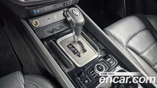 KG_Mobility_Ssangyong Rexton 2019 thumb 8