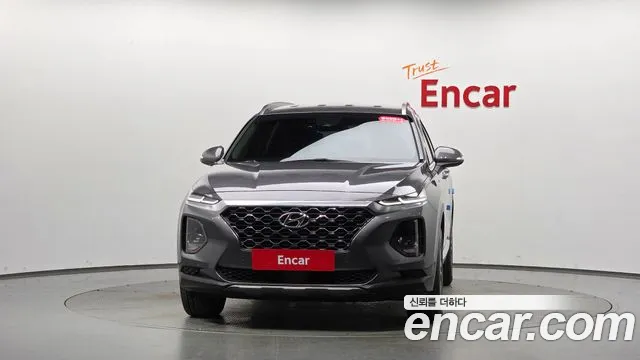 Hyundai Santa Fe 2019 thumb 2