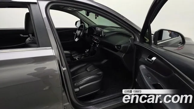 Hyundai Santa Fe 2019 thumb 10