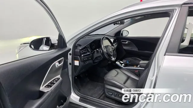 Kia Niro 2022 thumb 10