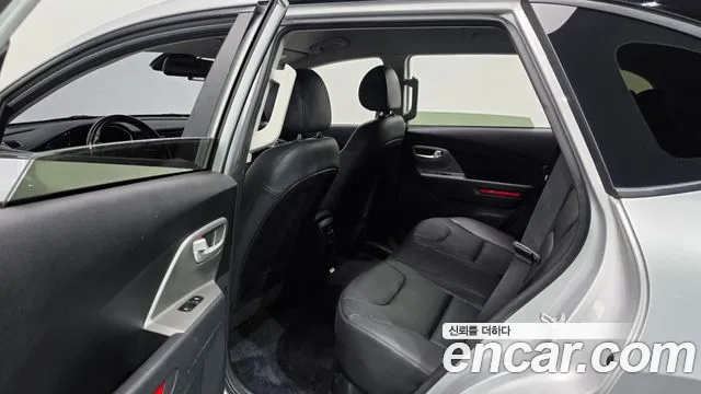 Kia Niro 2022 thumb 11