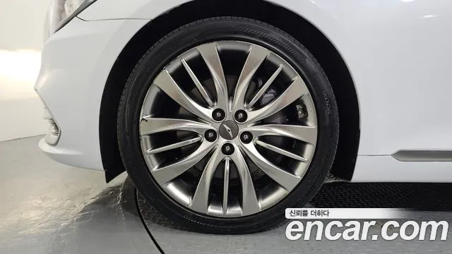 Genesis G80 2017 thumb 5