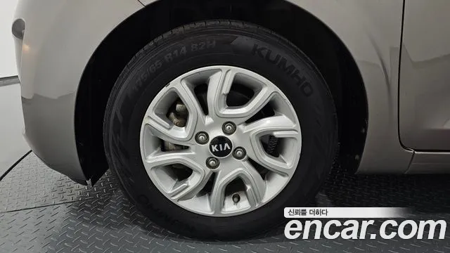 Kia Morning 2018 thumb 5