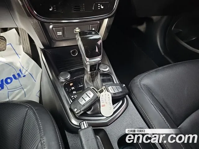 KG_Mobility_Ssangyong TIBOLI 2020 thumb 8