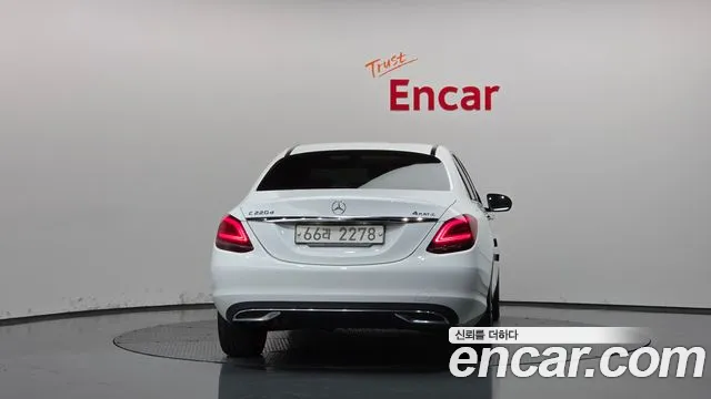 Mercedes-Benz C-Класс 2018 thumb 4