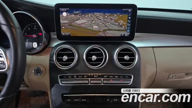 Mercedes-Benz C-Класс 2018 thumb 12