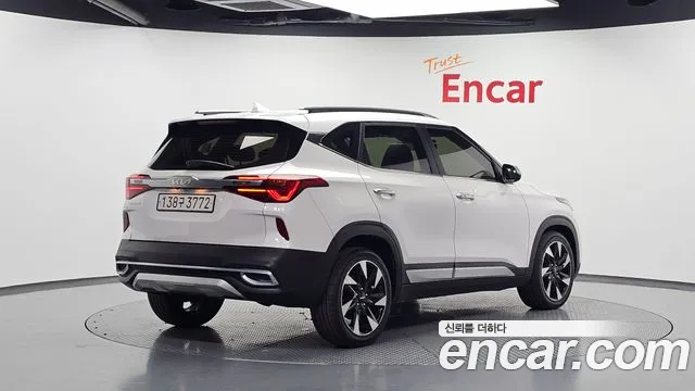 Kia Seltos 2022 thumb 2
