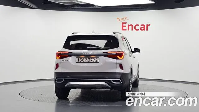 Kia Seltos 2022 thumb 4