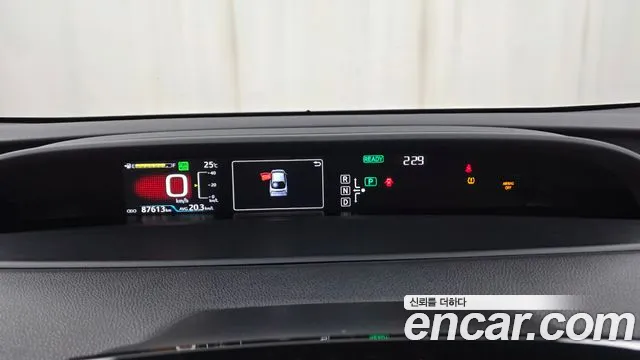 Toyota Prius 2018 thumb 8