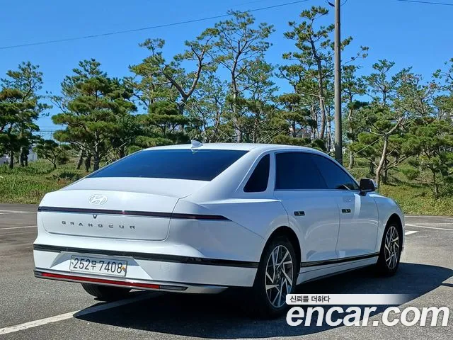 Hyundai Grandeur 2023 thumb 5