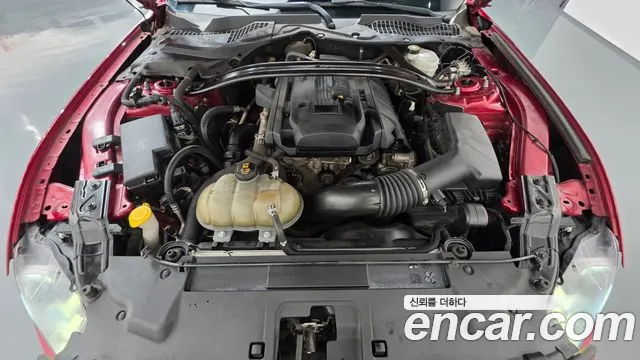 Ford Mustang Mach-E 2018 thumb 6