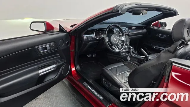 Ford Mustang Mach-E 2018 thumb 10