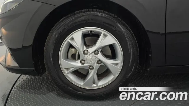 Hyundai Avante 2021 thumb 5
