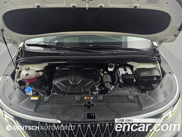 Kia Carnival 2022 thumb 6