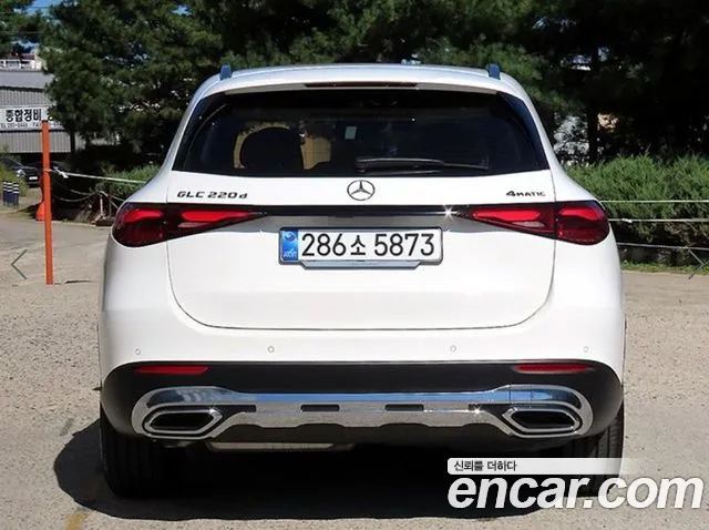 Mercedes-Benz GLC 2026 thumb 4