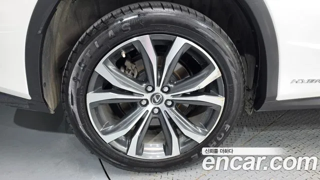 Lexus RX 2018 thumb 5