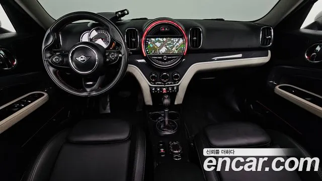 MINI Countryman 2019 thumb 6