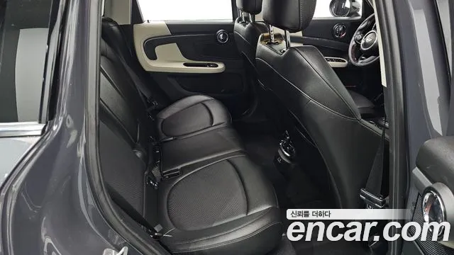 MINI Countryman 2019 thumb 10