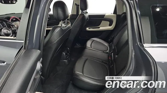 MINI Countryman 2019 thumb 11