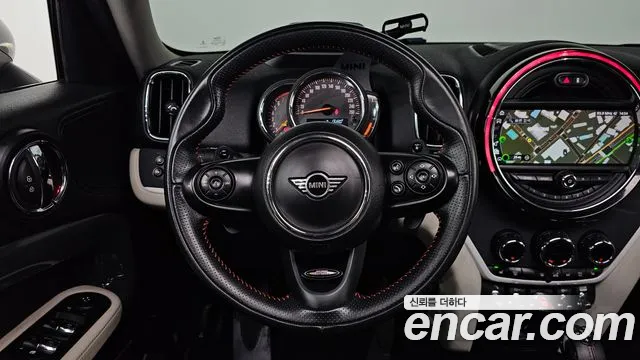 MINI Countryman 2019 thumb 12