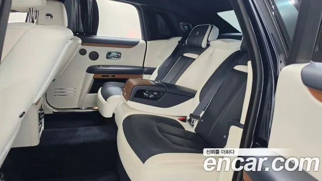 Rolls-Royce Ghost 2021 thumb 11