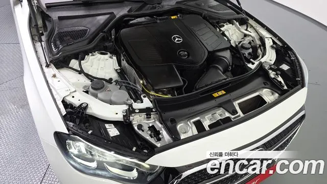 Mercedes-Benz E-Класс 2024 thumb 6