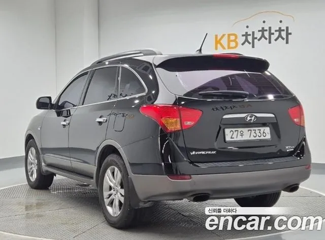 Hyundai Veracruz 2011 thumb 2