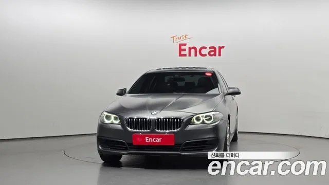 BMW 5-Series 2014 thumb 3