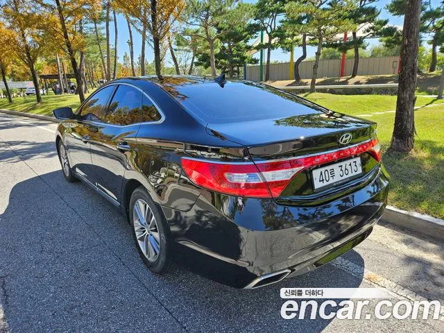 Hyundai Grandeur 2015 thumb 3