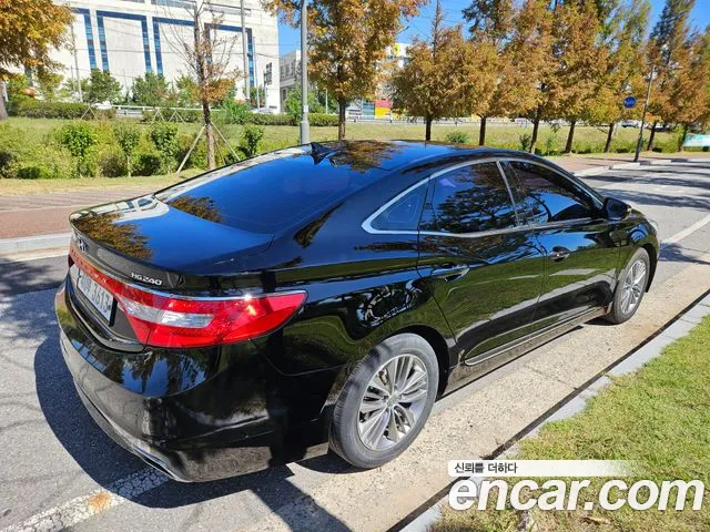 Hyundai Grandeur 2015 thumb 5