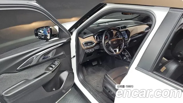 ChevroletGMDaewoo TrailBlazer 2021 thumb 11